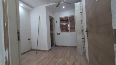 Bedroom Image of 950 Sq.ft 3 BHK Builder Floor for sale in Bali Nagar New Delhi for Rs. 10000000
