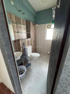 Bathroom Image of 1650 Sq.ft 3 BHK Apartment / Flat for sale in Signum Aristo, Maniktala Kolkata for Rs. 21000000