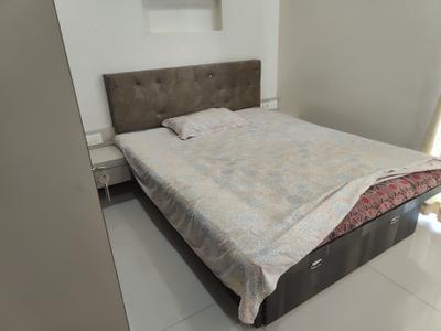Bedroom Image of 1000 Sq.ft 2 BHK Apartment / Flat for sale in Rosa Bella, Hiranandani Estate Thane for Rs. 13500000