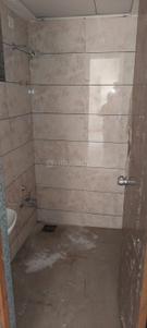 Bathroom Image of 738 Sq.ft 1 BHK Apartment / Flat for sale in Shrinivas Supercity Joy, Science City Ahmedabad for Rs. 3400000