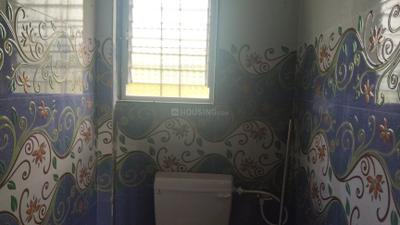 Bathroom Image of 380 Sq.ft 1 BHK Independent House for rent in Chokhi Dhani Pune for Rs. 12000