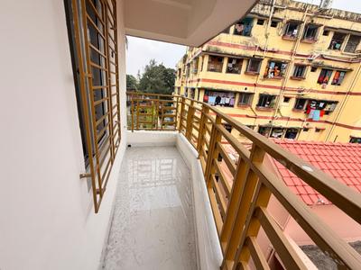 Balcony Image of 810 Sq.ft 2 BHK Apartment / Flat for sale in Hindmotor Hooghly for Rs. 2268000