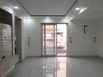 Living Room Image of 1250 Sq.ft 3 BHK Apartment / Flat for sale in DDA Flats, Vikaspuri New Delhi for Rs. 14500000