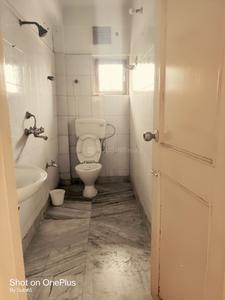 Bathroom Image of 921 Sq.ft 2 BHK Apartment / Flat for sale in Kasba Kolkata for Rs. 4500000