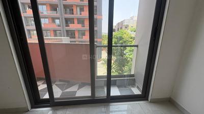 Balcony Image of 1800 Sq.ft 3 BHK Apartment / Flat for rent in Gotri Vadodara for Rs. 26000