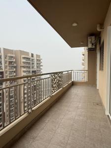Balcony Image of 2070 Sq.ft 3 BHK Apartment / Flat for rent in ABA Cleo County, Sector 121 Noida for Rs. 85000