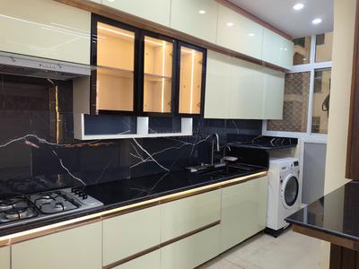 Kitchen Image of 1500 Sq.ft 3 BHK Apartment / Flat for rent in Omaxe The Palace, Gomti Nagar Lucknow for Rs. 55000