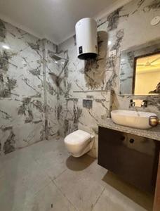 Bathroom Image of 1500 Sq.ft 3 BHK Builder Floor for rent in DDA Freedom Fighters Enclave, Said-Ul-Ajaib New Delhi for Rs. 33000