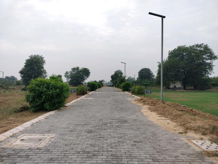 Adore Smart City 2 Main Image 1