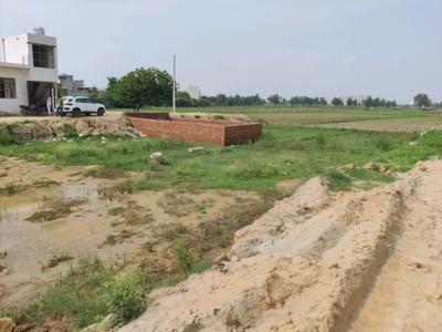 Image of 900 Sq.ft Residential Plot / Land for sale in Girdharpur Sunarasi, Ghaziabad for Rs. 3000000