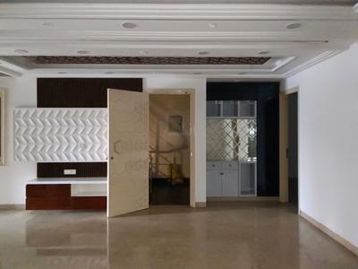 Living Room Image of 2300 Sq.ft 4 BHK Builder Floor for sale in Aman Spring Valley Floors, Rohini Extension New Delhi for Rs. 33500000