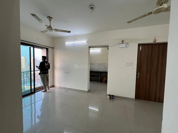 2 BHK Flat for rent in Mira Road East, Mumbai 550 Sqft Property ID