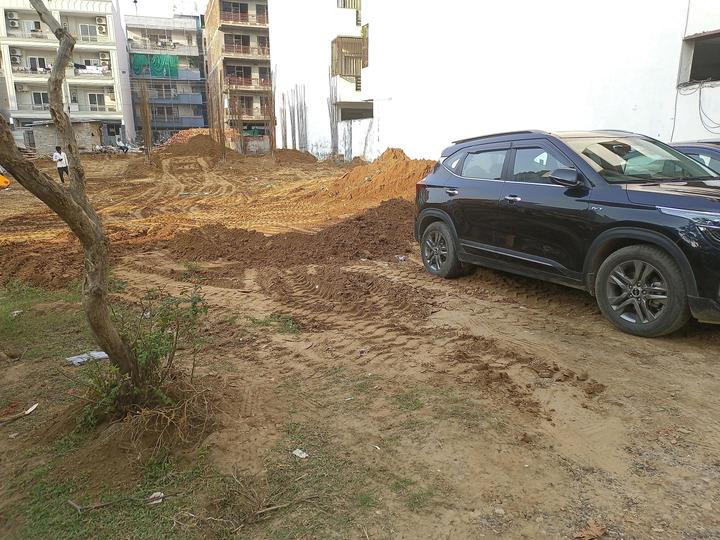 Sector 77 Main Image 1