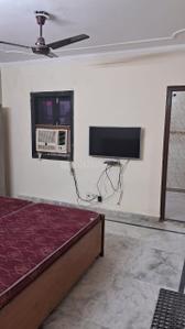 Bedroom Image of 1000 Sq.ft 1 BHK Independent House for rent in Kalkaji New Delhi for Rs. 27000