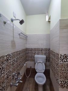 Bathroom Image of 850 Sq.ft 2 BHK Builder Floor for rent in Shivaji Nagar Bengaluru for Rs. 19000