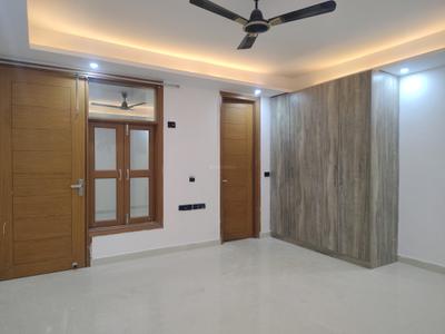 Bedroom Image of 1800 Sq.ft 3 BHK Builder Floor for sale in Reputed freedom fighter enclave by Reputed Developer, Freedom Fighters Enclave New Delhi for Rs. 17000000