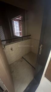 Bathroom Image of 1000 Sq.ft 2 BHK Apartment / Flat for rent in Vertical Alcinia, Mohammed Wadi Pune for Rs. 21000