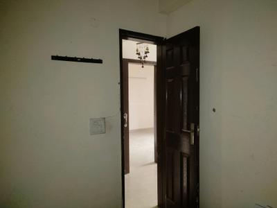 Servant Room Image of 1685 Sq.ft 3 BHK Apartment / Flat for sale in Paramount Floraville, Sector 137 Noida for Rs. 20700000