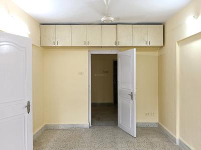 Bedroom Image of 850 Sq.ft 2 BHK Apartment / Flat for rent in Mulund West Mumbai for Rs. 40000