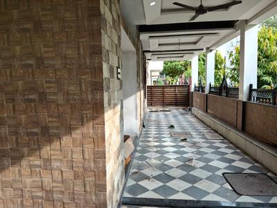 Balcony Image of 4500 Sq.ft 4.5 BHK Independent House for rent in Aarti Ashoka Ratna, Shankar Nagar Raipur for Rs. 75000