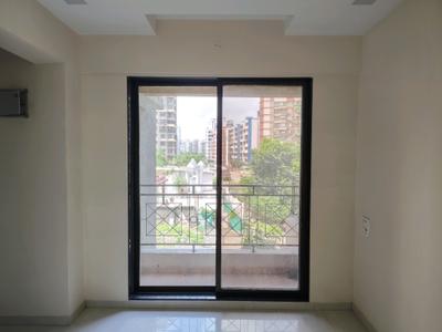 Living Room Image of 1000 Sq.ft 2 BHK Apartment / Flat for rent in Thane West Thane for Rs. 50000
