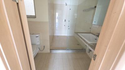 Image of 1940 Sq.ft 3 BHK Apartment / Flat for sale in DLF Express Greens, Manesar, Gurgaon for Rs. 14200000