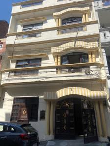 Image of 800 Sq.ft 1 BHK Builder Floor for rent in LDA Colony, Lucknow for Rs. 8500