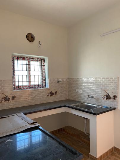 Sri Madha Buwaneshwari illam Kitchen 1