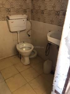 Bathroom Image of 960 Sq.ft 1 BHK Independent House for rent in Manoharpura Jaipur for Rs. 4000