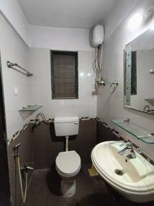 Bathroom Image of 640 Sq.ft 2 BHK Apartment / Flat for sale in Mahavir Platinum, Chembur Mumbai for Rs. 15500000
