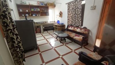 Hall Image of 1150 Sq.ft 3 BHK Apartment / Flat for rent in  RWA Pocket B Dilshad Garden, Dilshad Garden New Delhi for Rs. 9000