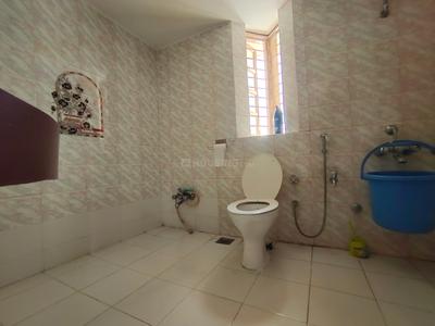 Bathroom Image of 2100 Sq.ft 3 BHK Villa for sale in Diwalipura Vadodara for Rs. 32500000