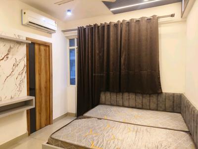 Bedroom Image of 1126 Sq.ft 2 BHK Apartment / Flat for rent in Suncity Avenue 76, Sector 76 Gurgaon for Rs. 32000