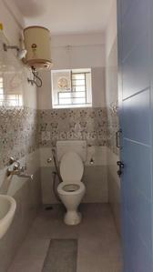 Image of 975 Sq.ft 2 BHK Apartment / Flat for rent in Halasuru, Bengaluru for Rs. 40000