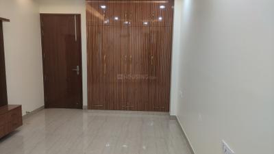 Bedroom Image of 2476 Sq.ft 4 BHK Builder Floor for rent in Shakti Nagar New Delhi for Rs. 86000