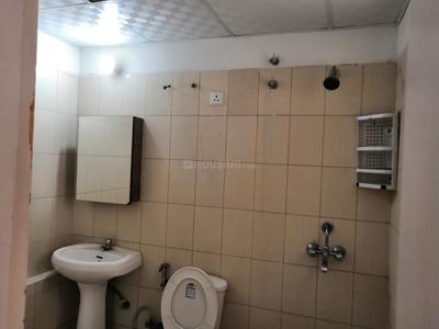 Bathroom Image of 1200 Sq.ft 2.5 BHK Apartment / Flat for sale in Puri Pratham, Sector 84 Faridabad for Rs. 10700000