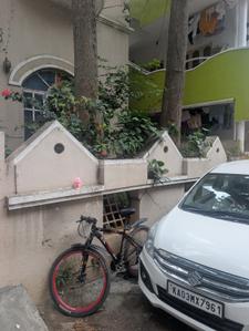 Balcony Image of 1350 Sq.ft 4 BHK Independent House for sale in Thippasandra Bengaluru for Rs. 33400000