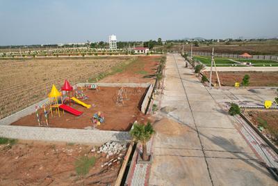 Image of 1650 Sq.ft Residential Plot / Land for sale in Mulapadu, Vijayawada for Rs. 2928000