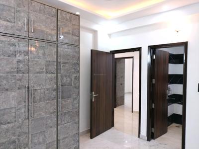 Bedroom Image of 2200 Sq.ft 4 BHK Apartment / Flat for sale in Guru Apartments, Sector 6 Dwarka New Delhi for Rs. 36300000