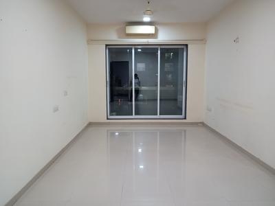 Living Room Image of 1750 Sq.ft 3 BHK Apartment / Flat for rent in Lokhandwala Octacrest, Kandivali East Mumbai for Rs. 78000