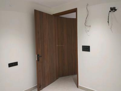 Bedroom Image of 600 Sq.ft 2 BHK Builder Floor for sale in Mayur Vihar Phase 1 New Delhi for Rs. 8000000