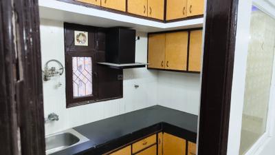 Kitchen Image of 1600 Sq.ft 3 BHK Apartment / Flat for sale in Kalka Apartments, Sector 6 Dwarka New Delhi for Rs. 24900000