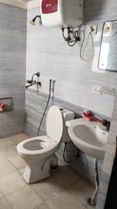 Image of 850 Sq.ft 2 BHK Apartment / Flat for sale in Gardenia Glory, Sector 46, Noida for Rs. 7500000