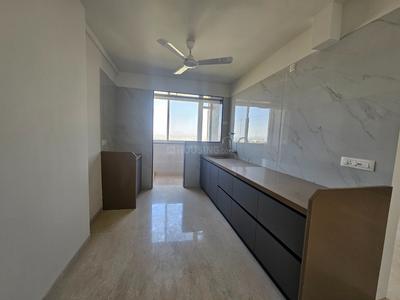 Kitchen Image of 2600 Sq.ft 4 BHK Apartment / Flat for sale in Sky Line Shreeji The Status, Parijat Nagar Nashik for Rs. 23500000