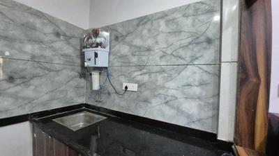 Kitchen Image of 600 Sq.ft 1 BHK Apartment / Flat for rent in Veena Nagar Indore for Rs. 18000