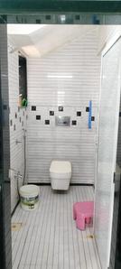 Bathroom Image of 700 Sq.ft 1 BHK Apartment / Flat for sale in Geet Sonali Co-Operative Housing Society, Airoli Navi Mumbai for Rs. 11000000