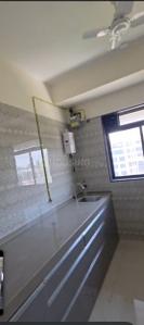 Kitchen Image of 1100 Sq.ft 3 BHK Apartment / Flat for rent in Andheri West Mumbai for Rs. 110000