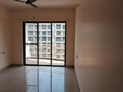 Bedroom Image of 1250 Sq.ft 2 BHK Apartment / Flat for sale in Tharwani Rosewood Heights, Kharghar Navi Mumbai for Rs. 18500000
