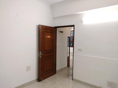 Bedroom Image of 1850 Sq.ft 3 BHK Apartment / Flat for sale in CGHS Azad Hind, Sector 9 Dwarka New Delhi for Rs. 25800000