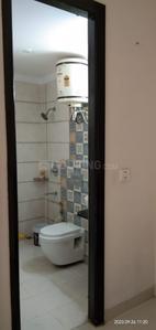 Bathroom Image of 1250 Sq.ft 3 BHK Apartment / Flat for sale in PR7 Airport Road Zirakpur for Rs. 7800000